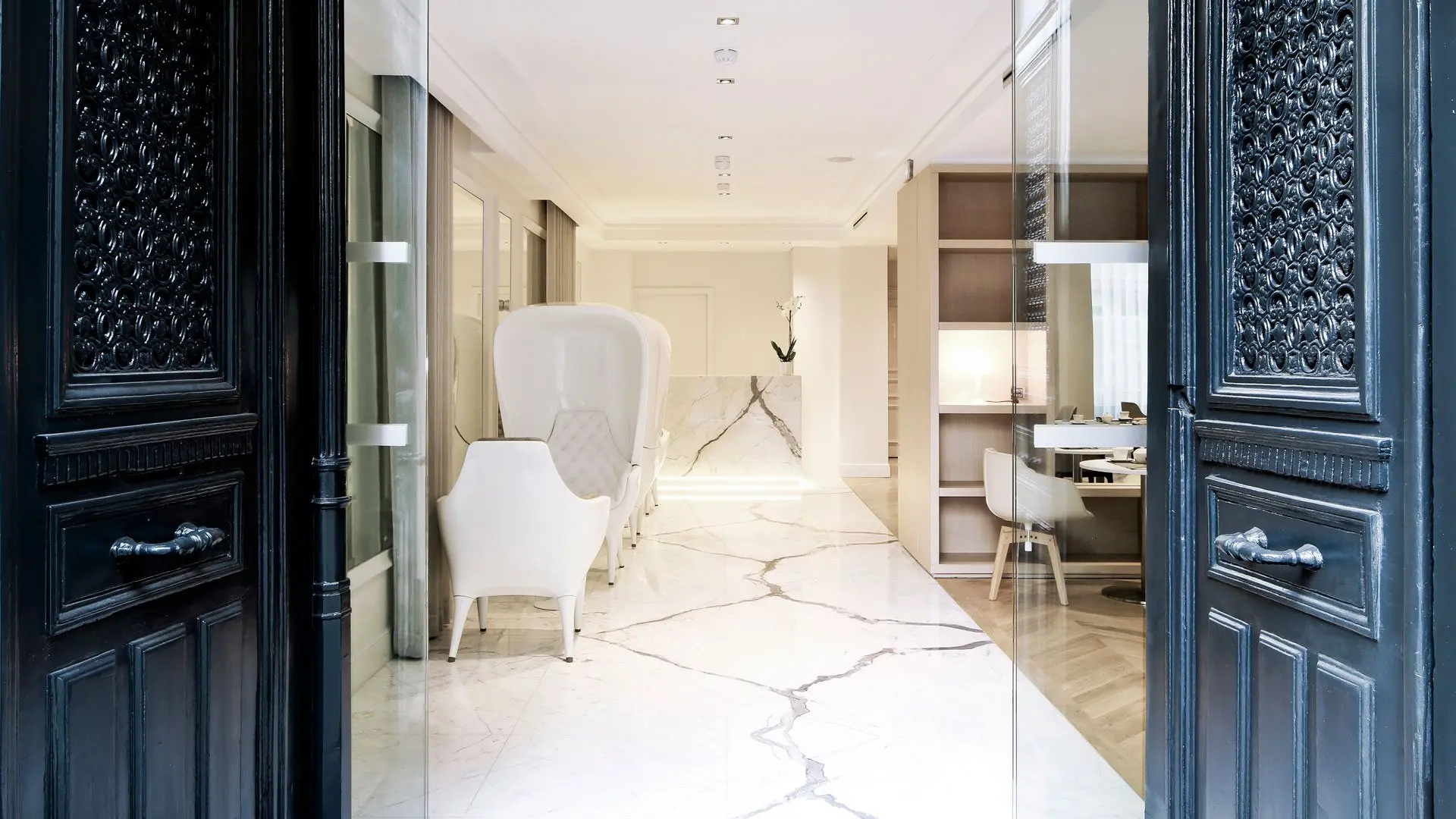 体验巴黎式的优雅住宿