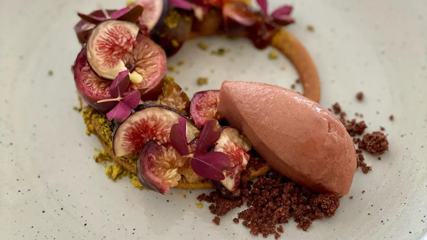 Néva Cuisine: chef Beatriz González's modern bistro, less than ten minutes from the hotel