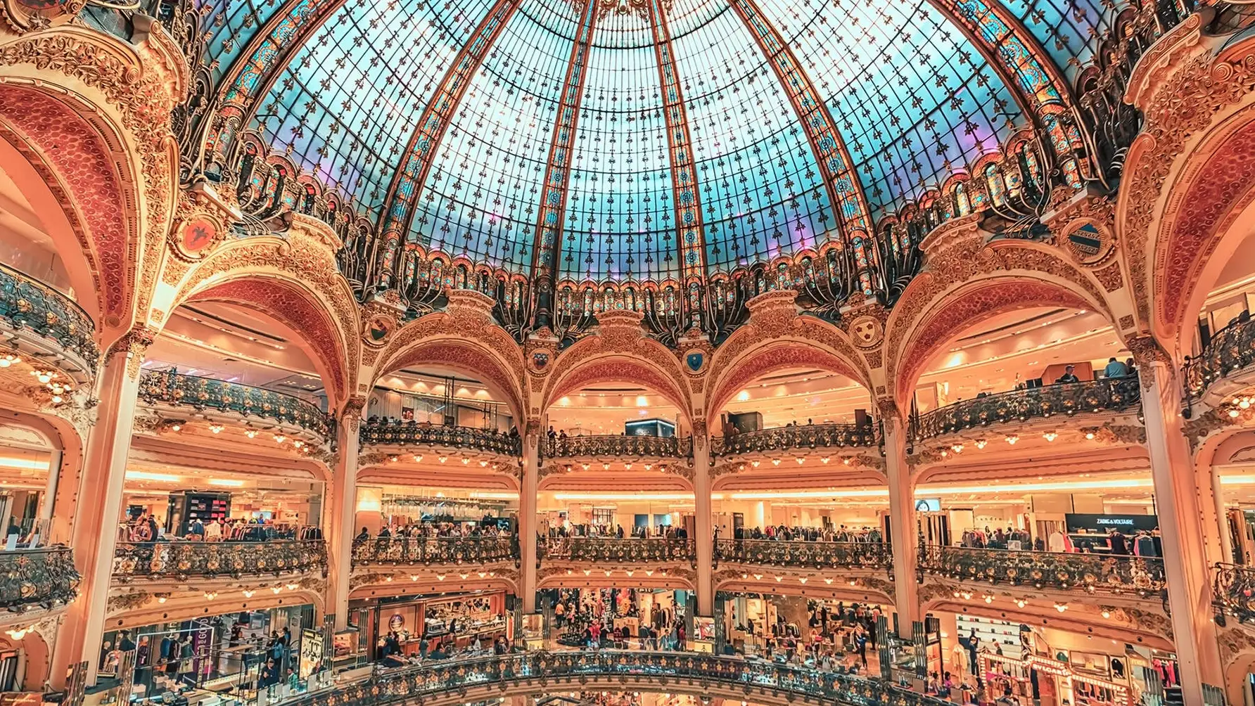 Soldes d’Hiver 2026 à Paris : votre QG shopping à 5 minutes des Grands Magasins