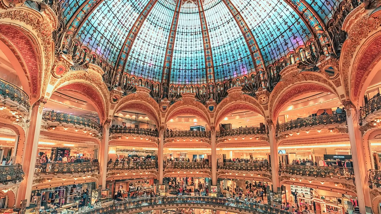 Soldes d’Hiver 2026 à Paris : votre QG shopping à 5 minutes des Grands Magasins