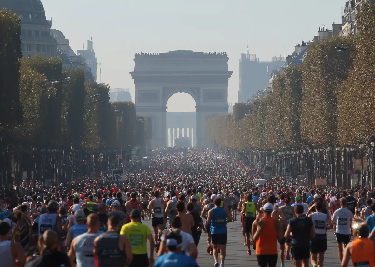 Maratona de Paris 2026: Onde se hospedar e onde assistir à corrida para aproveitar o evento ao máximo?