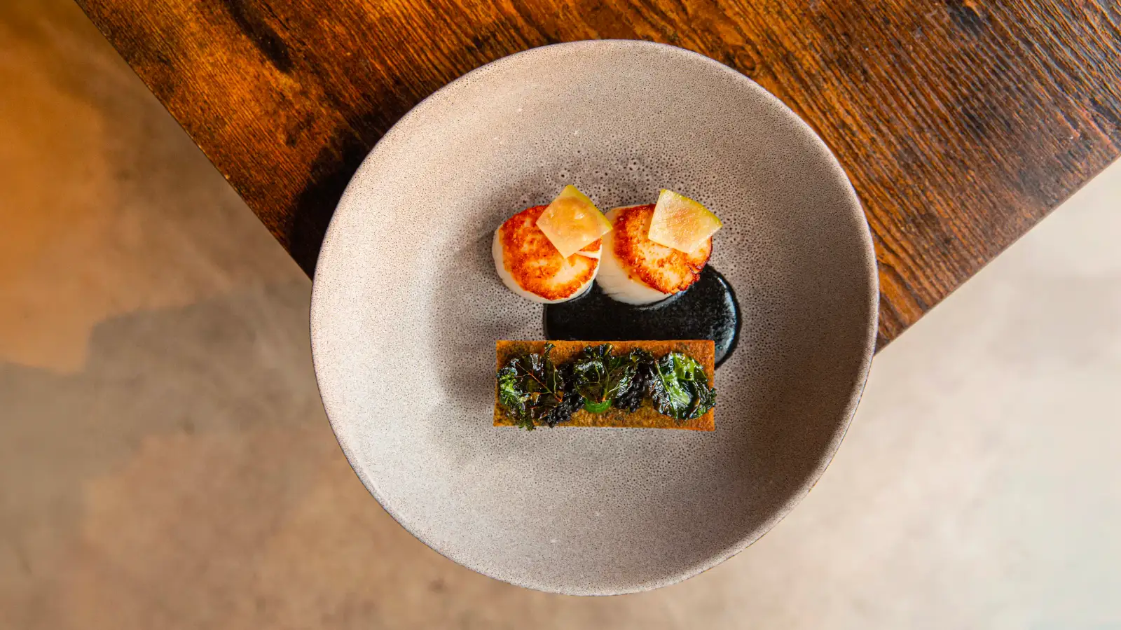 Perception, restaurant franco-coréen du chef Sukwon Yong (Paris 9e), à 4 minutes de l'hôtel