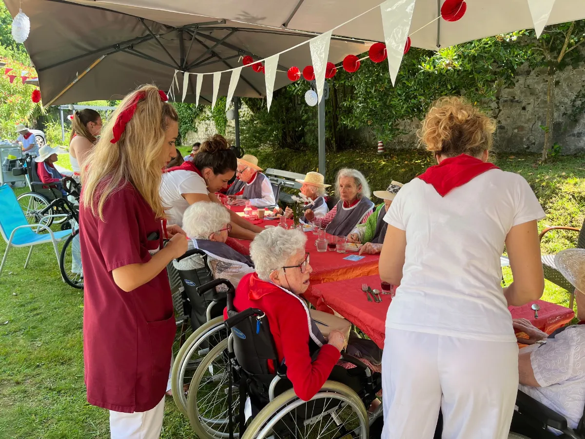 Les Fêtes de Bayonne viennent à nous – La plancha et la fête dans le jardin du Parc d'Hiver