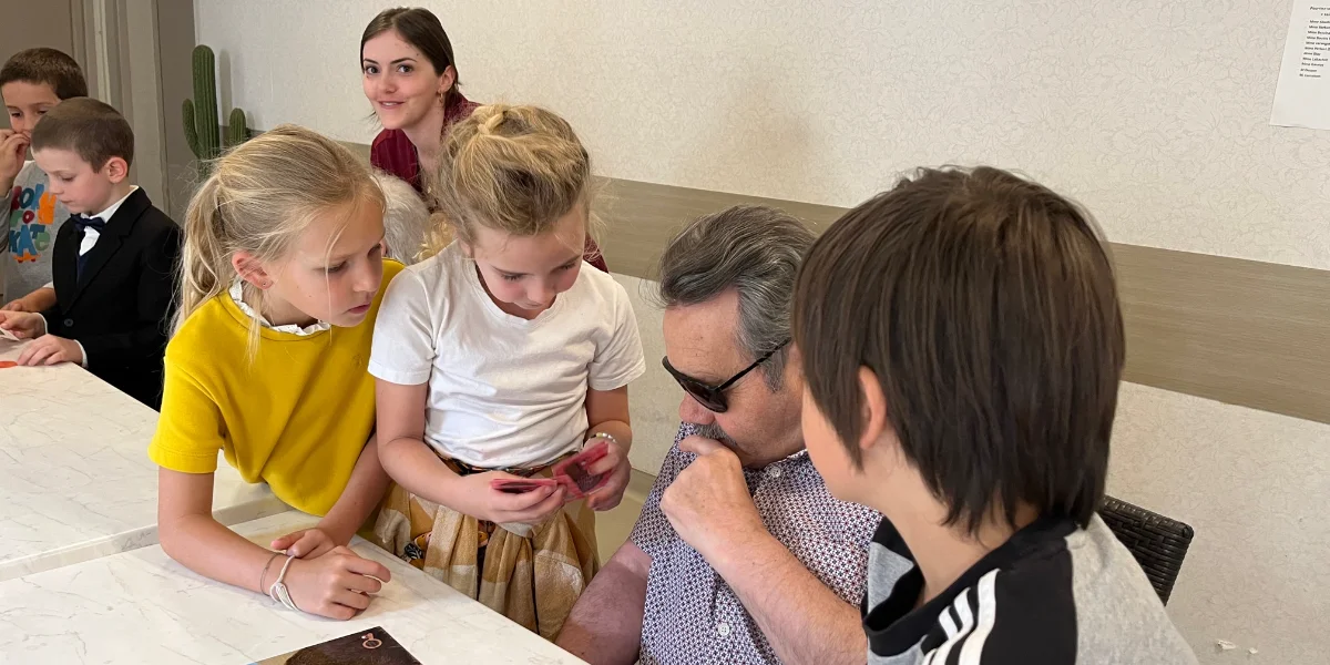 Rencontre intergénérationnelle avec l'école Montessori d'Anglet – Fruits, légumes et partage
